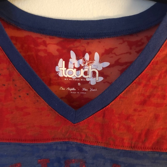 Small cubs t shirt - Picture 3 of 3